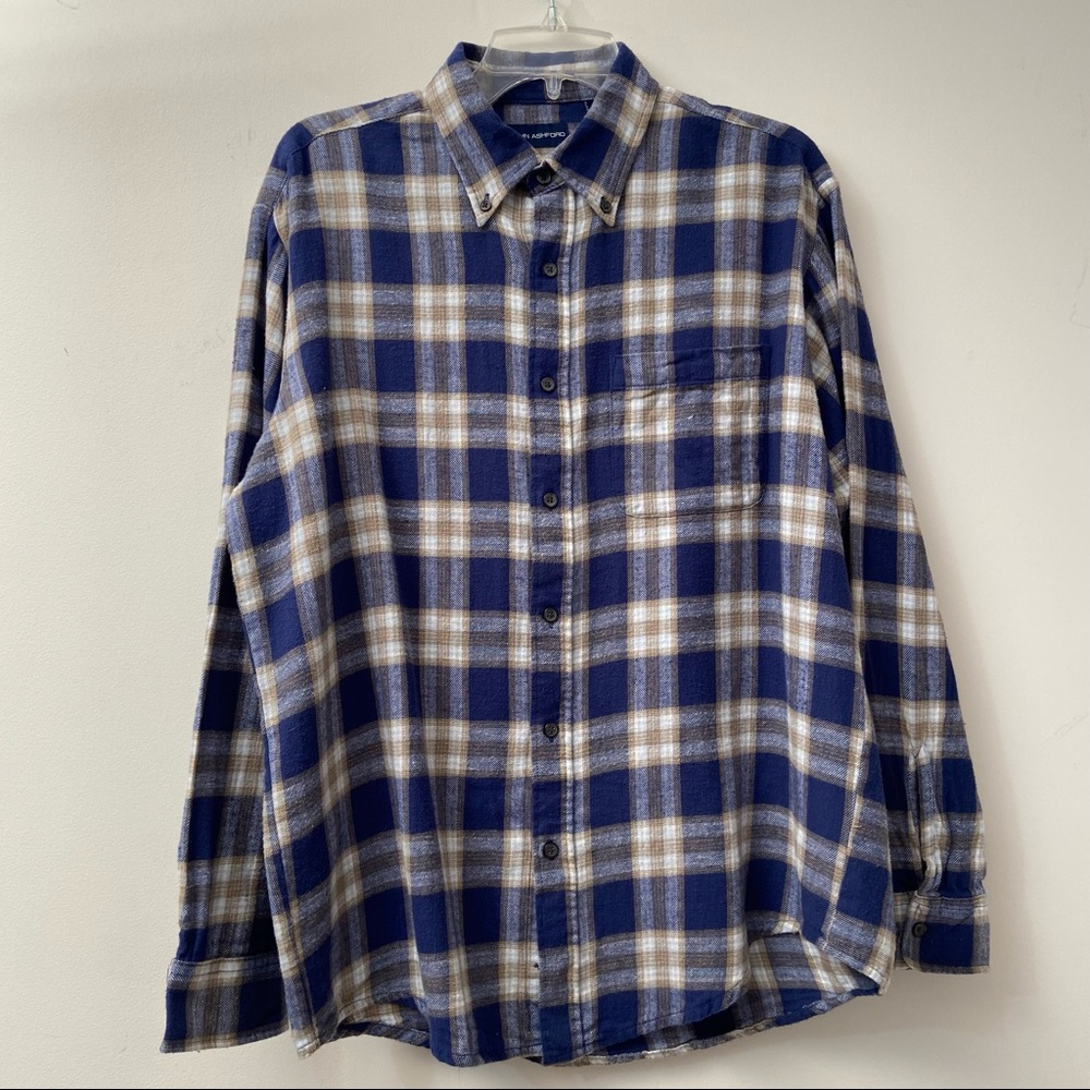 John Ashford men 100% cotton blue plaid long sleeve flannel shirt. Size M. Used.